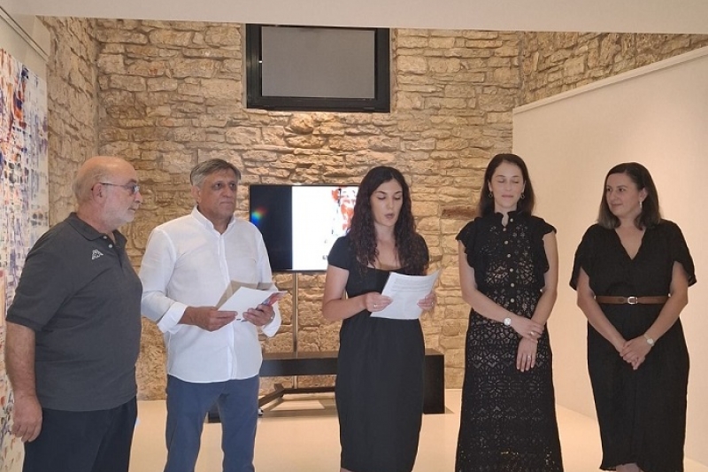U Galeriji Ulika otvorena izložba Ive Laterze Obuljen