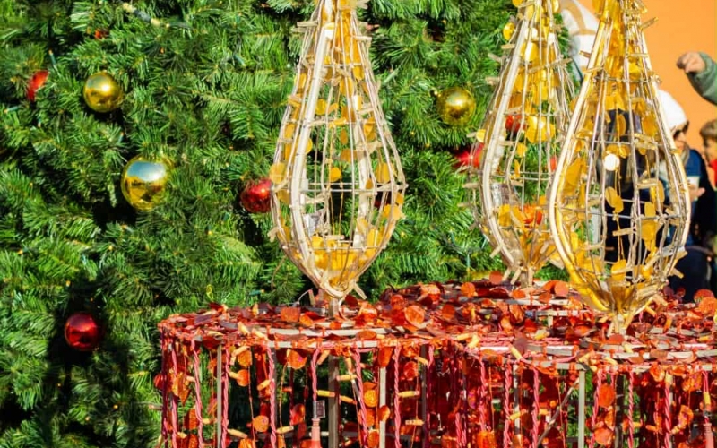 Paljenje prve adventske svijeće na Trgu Tomaso Bembo